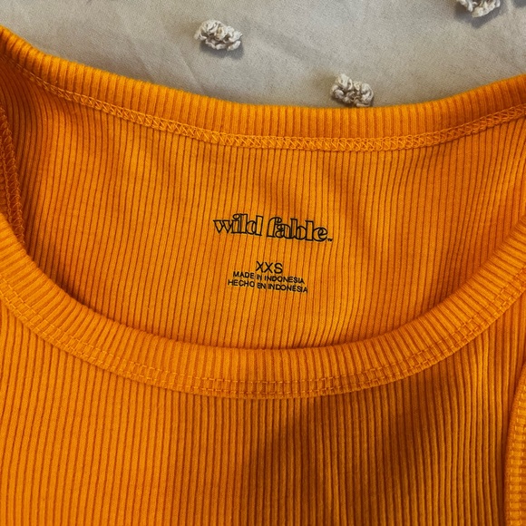 Orange basic top! - Picture 2 of 3